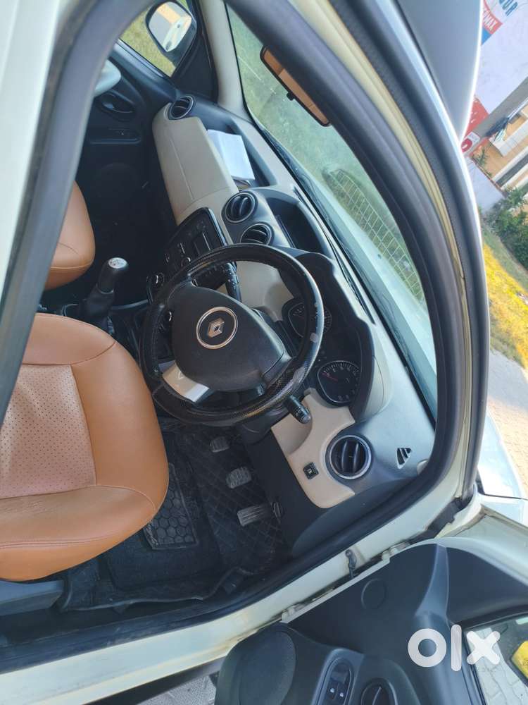 Renault Duster 1.5 Petrol Rxl, 2014, Cng & Hybrids