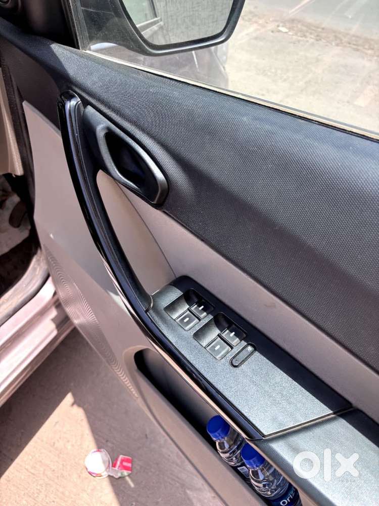 Tata Tiago Xm, 2016, Petrol