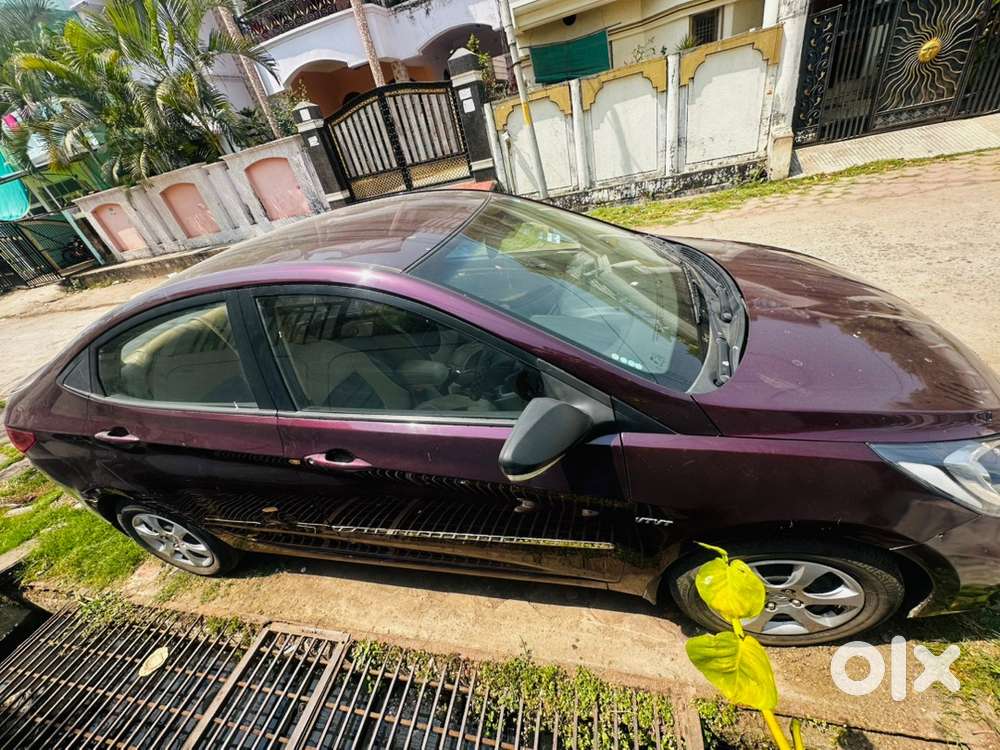 Hyundai Fluidic Verna 2013 Petrol Well Maintained