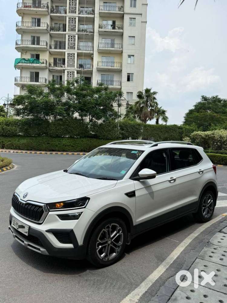 Skoda Kushaq 1.0 Tsi Style At, 2022, Petrol