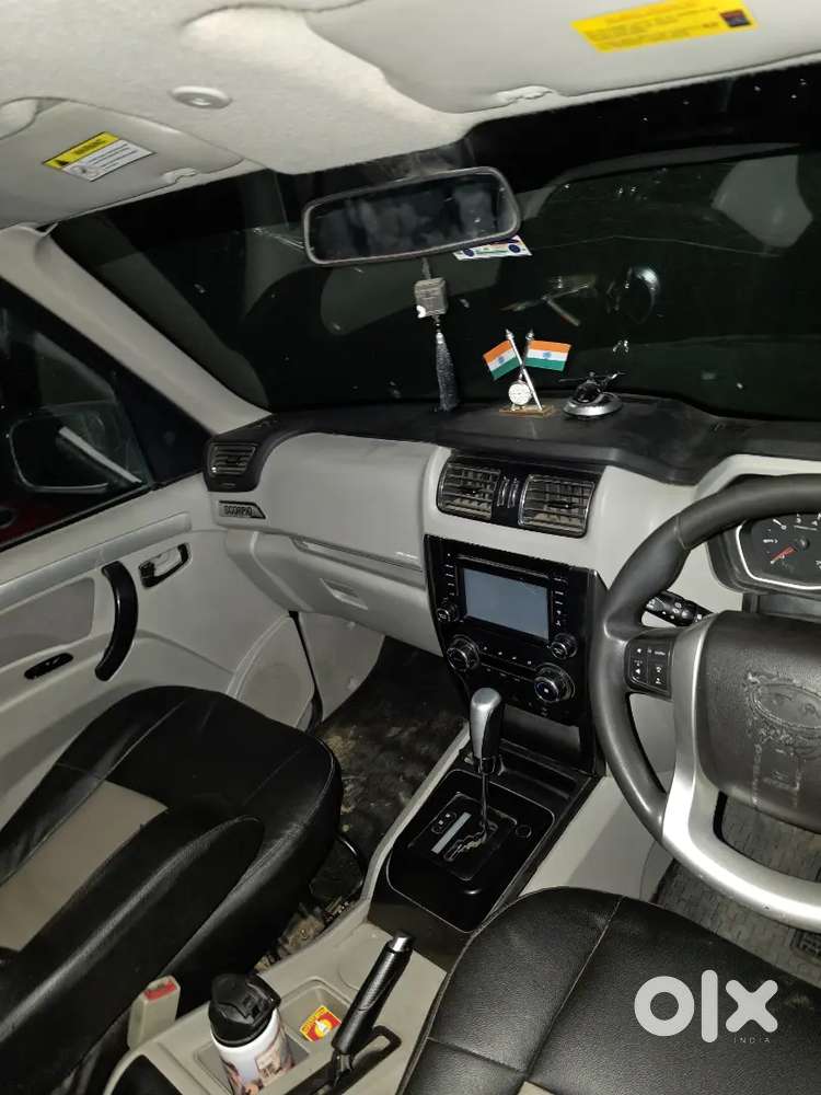2015 Mahindra Scorpio S10 Diesel