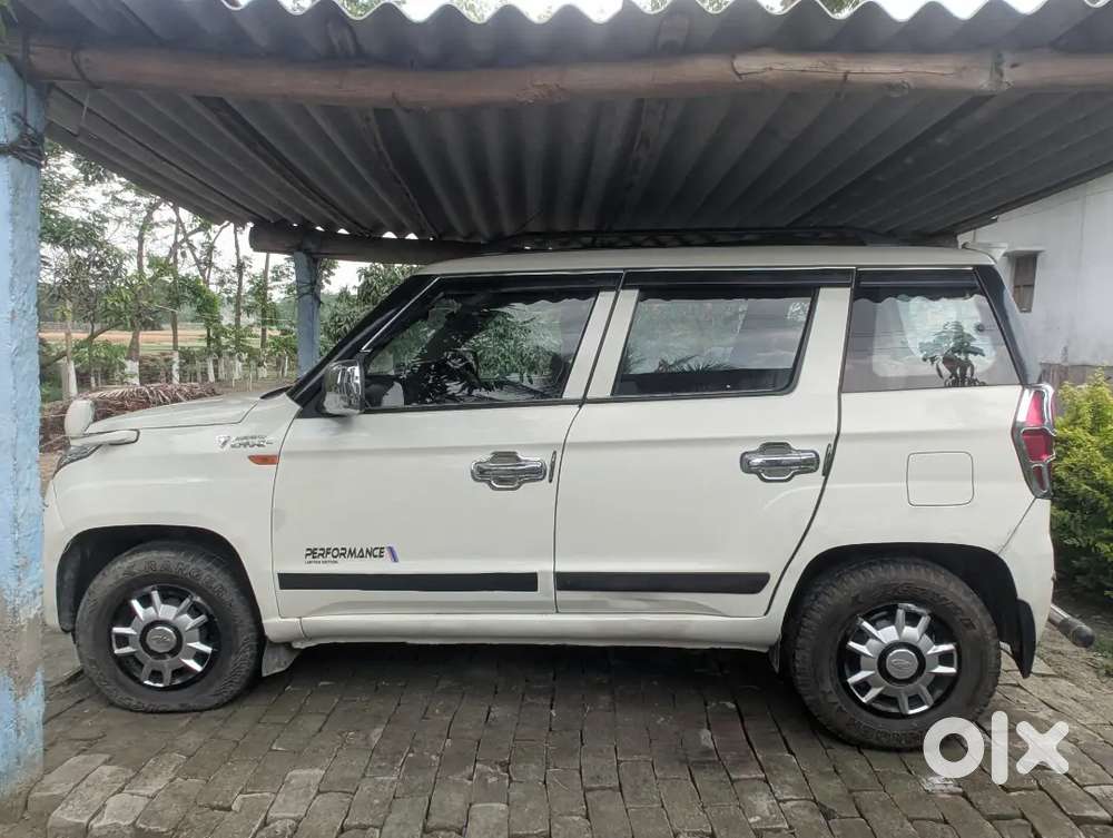Mahindra Tuv 300 2017 Diesel Good Condition