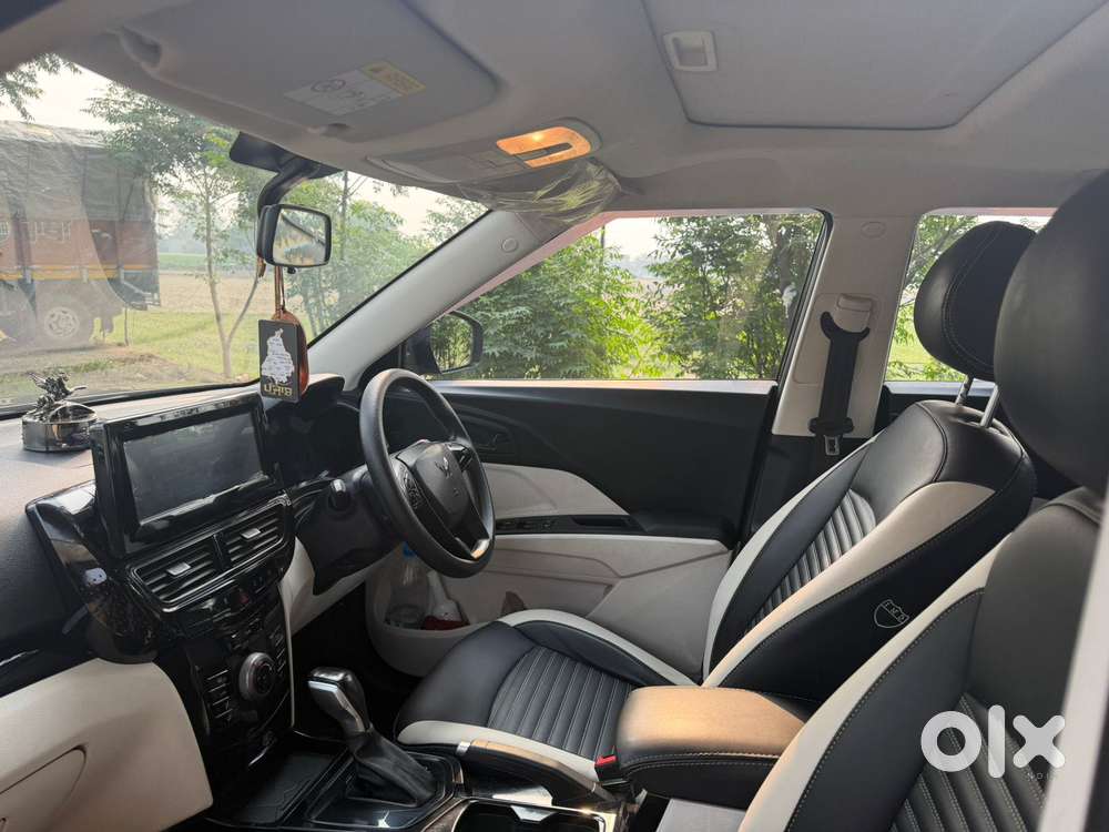 Mahindra Xuv 3xo Ax5l 1.2 Petrol At, 2024, Petrol