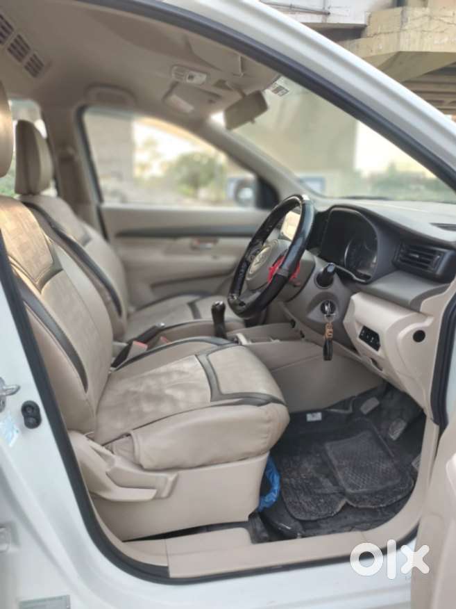 Maruti Suzuki Ertiga 1.5 Vxi, 2023, Petrol