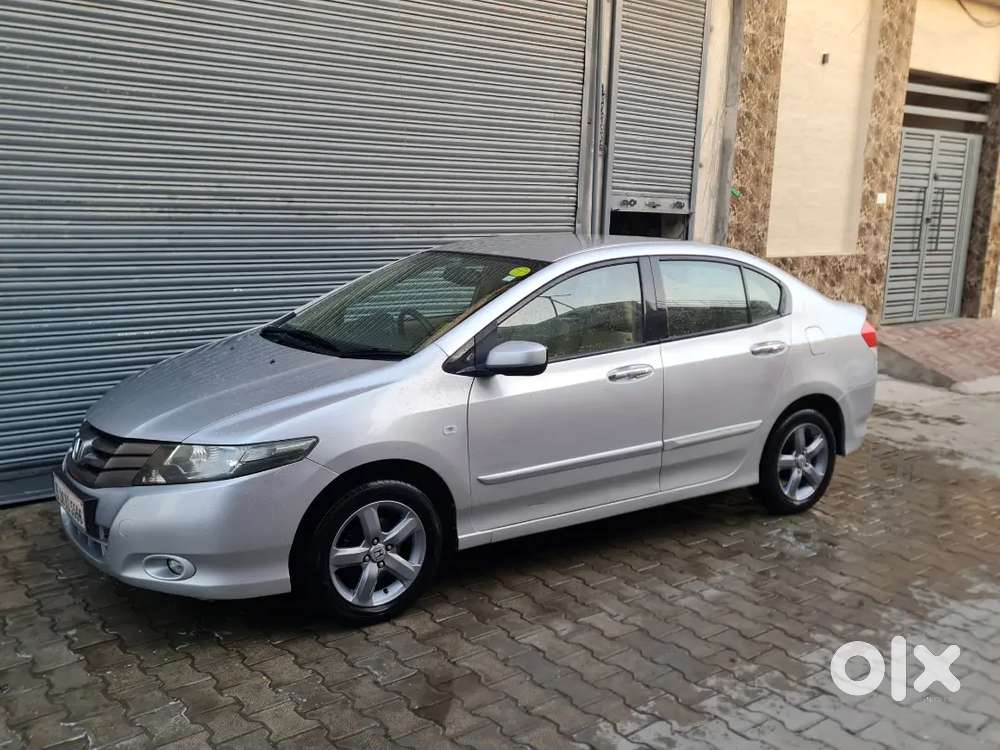 Honda City Petrol Top Variant Vip Hr No 5566