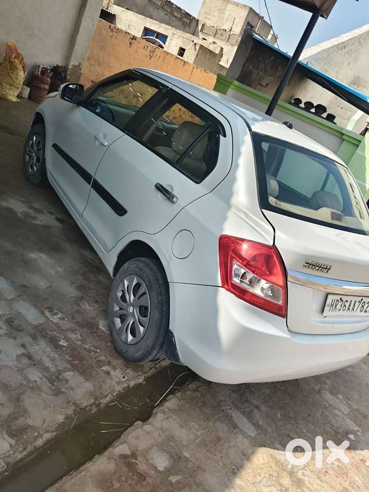 Maruti Suzuki Swift Dzire 1.2 Vxi Bsiv, 2017, Petrol
