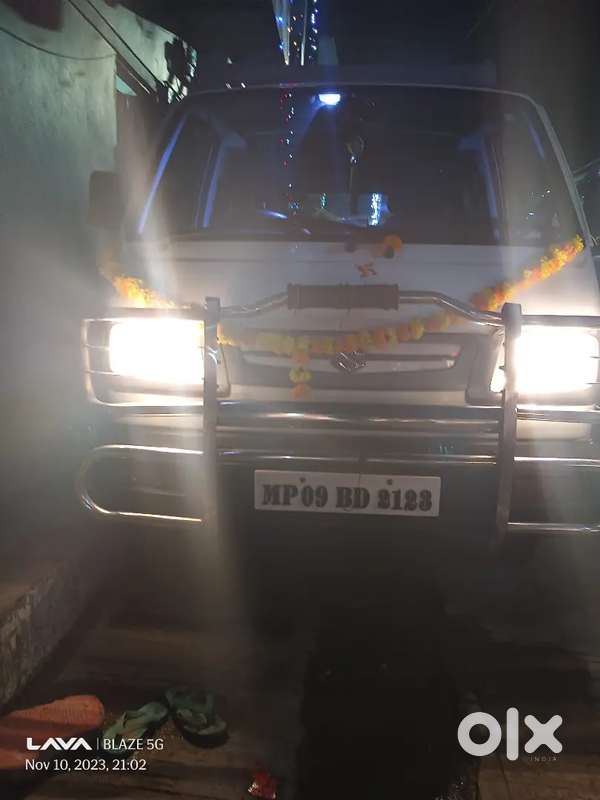 School van chalane ke driver chahiye