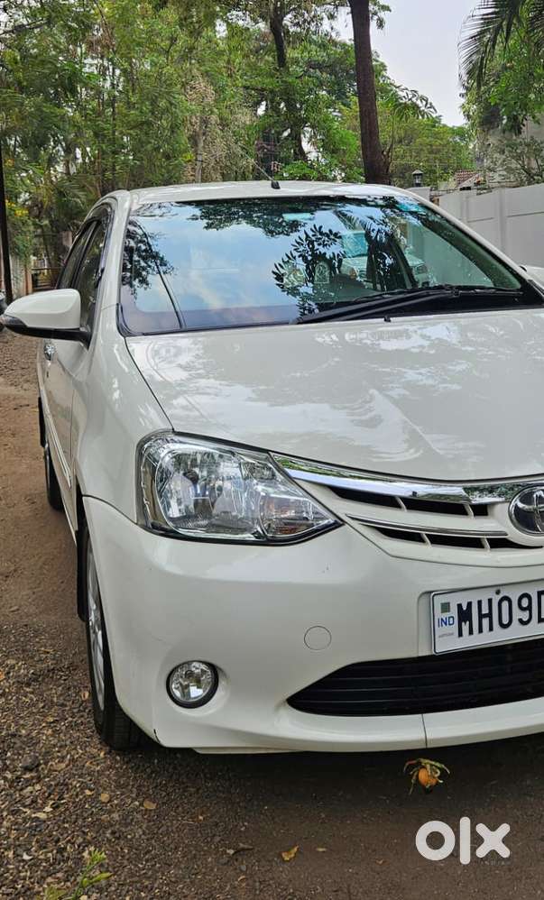 Toyota Etios Liva 2014-2016 V, 2014, Petrol