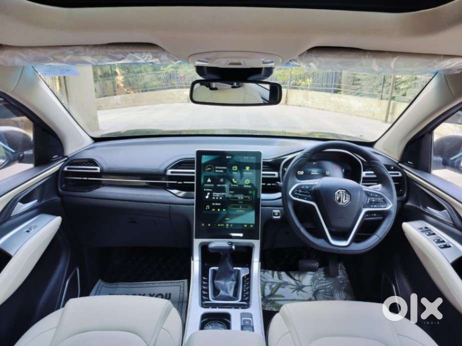 Mg Hector Savvy Pro 1.5 Turbo Cvt, 2025, Petrol
