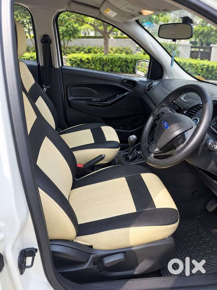 Ford Figo Titanium 2021