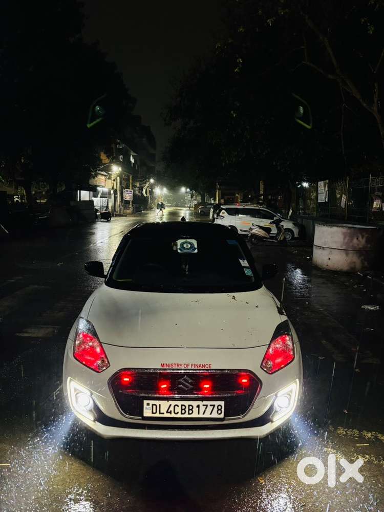Maruti Suzuki Swift Vxi 2022