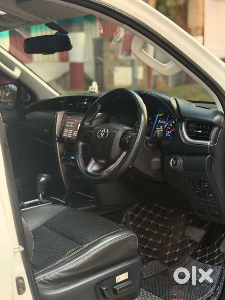 Toyota Fortuner 4x2 At 2.8 Diesel, 2021, Diesel