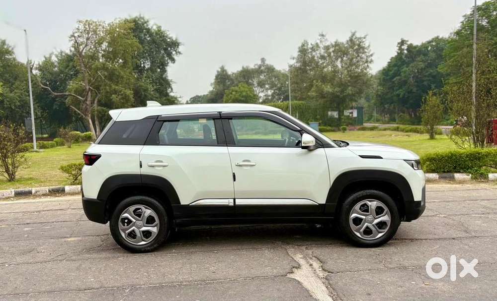 Maruti Suzuki Brezza 2024 Petrol 21000 Km Driven
