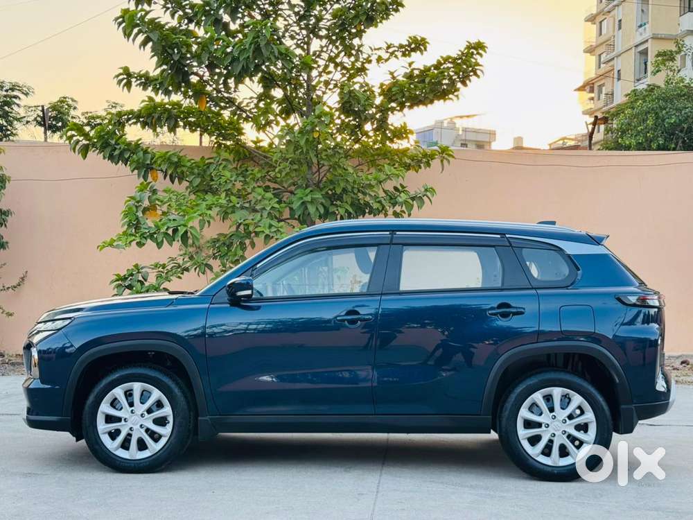 Maruti Suzuki Grand Vitara 1.5 Delta Smart Hybrid At, 2025, Petrol