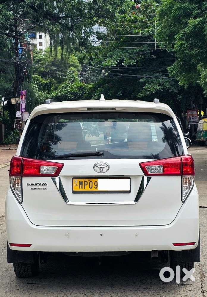 Toyota Innova Crysta 2.4 G Mt, 2017, Diesel