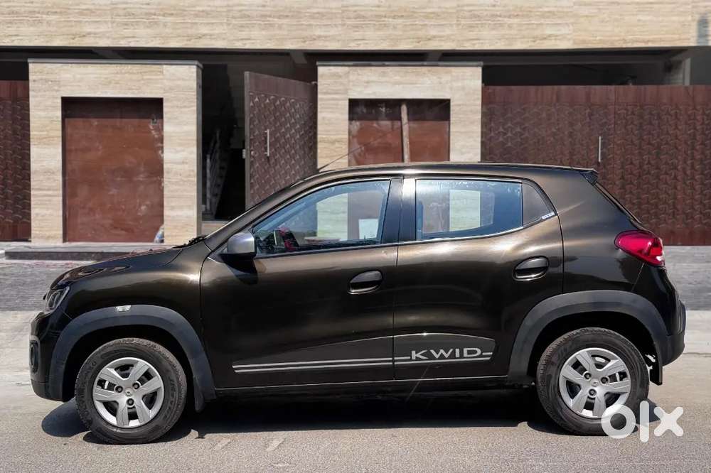 500000 Single Owner Showroom History Available