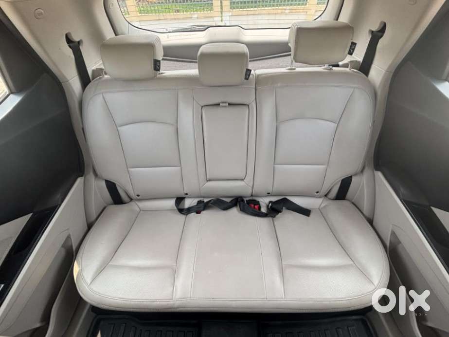 Mahindra Xuv300 W8 Option, 2022, Petrol