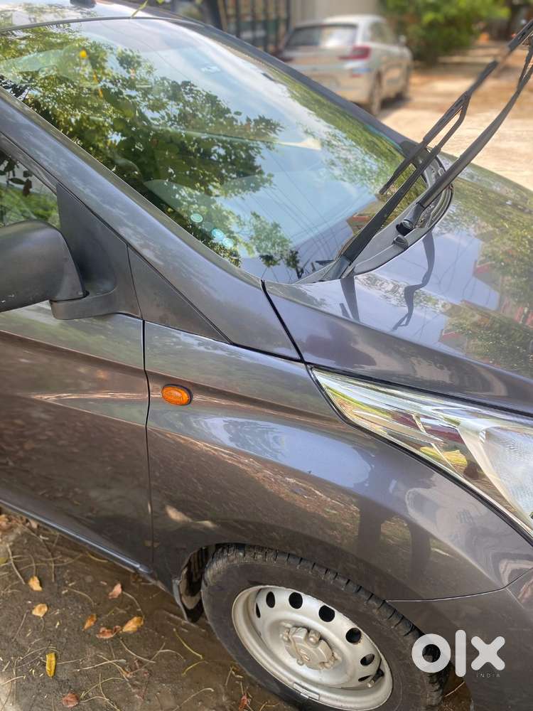 2017 Hyundai Eon Petrol Single Owner 37000kms Insurance July 2027