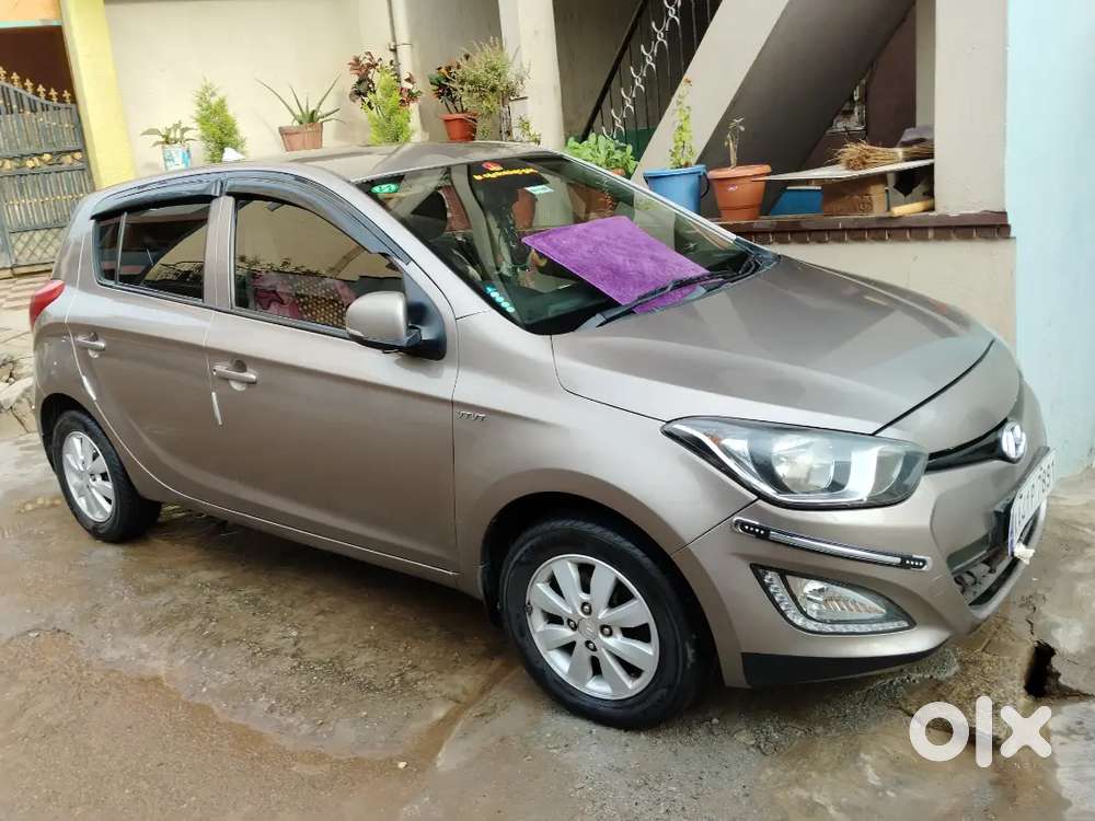 Hyundai I20 2012 Petrol 38000 Km Driven