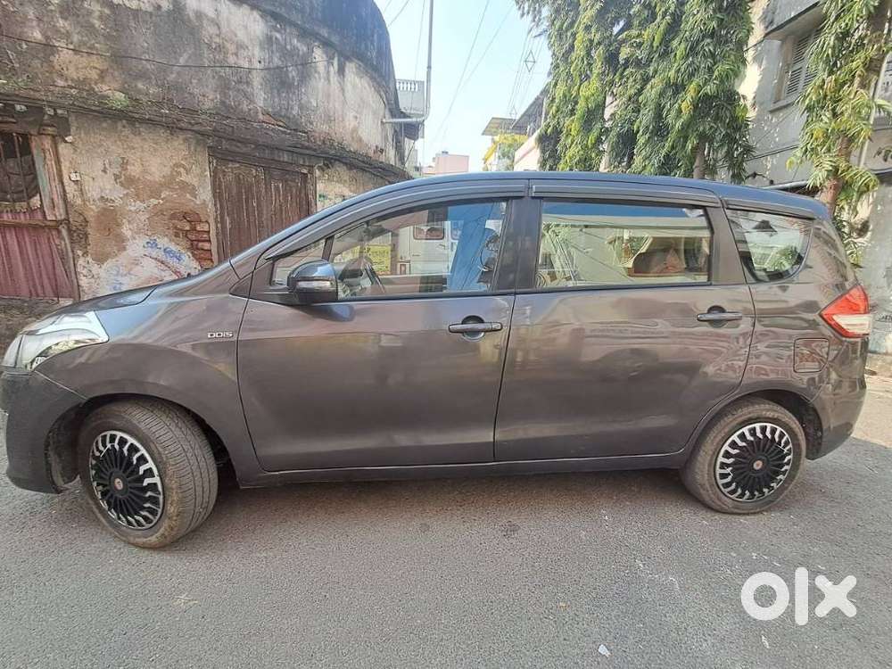 Maruti Suzuki Ertiga Vdi Shvs, 2013, Diesel