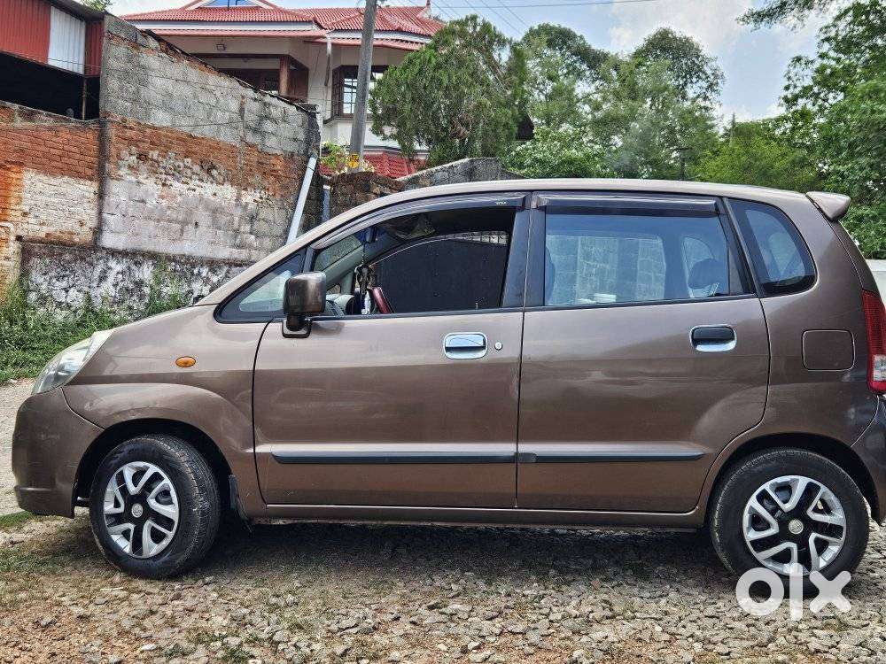 Maruti Suzuki Zen Estilo Vxi Bsiv, 2011, Petrol