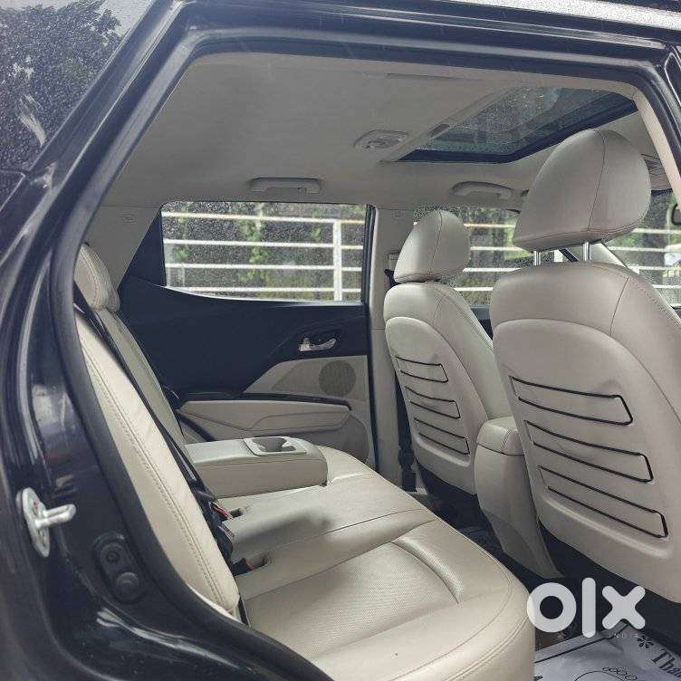 Mahindra Xuv300 W8 Option Diesel, 2019, Diesel