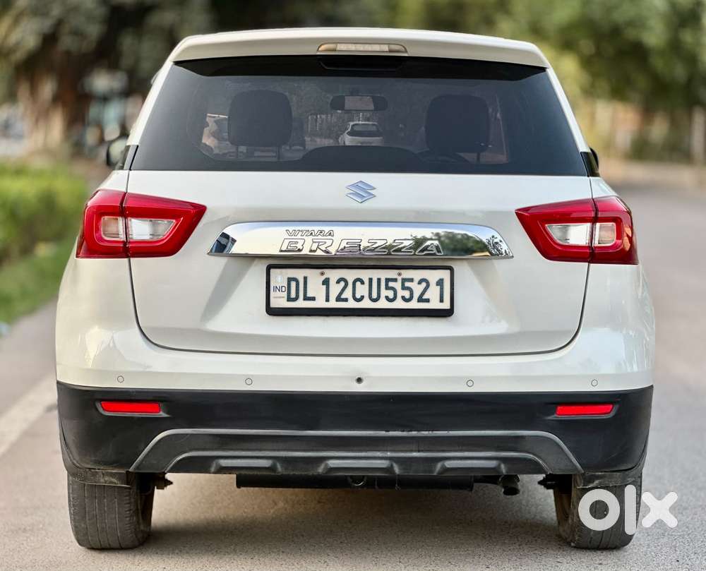 Maruti Suzuki Brezza 1.5 Lxi Smart Hybrid, 2022, Petrol