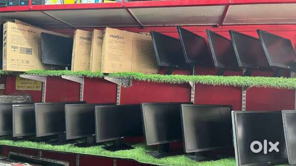 AT Ahmedabad LCD / LED MONITORS STARTING FROM ONLY RS 800