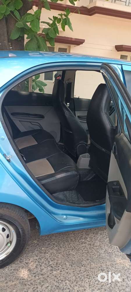 Tata Tiago Xm, 2016, Petrol