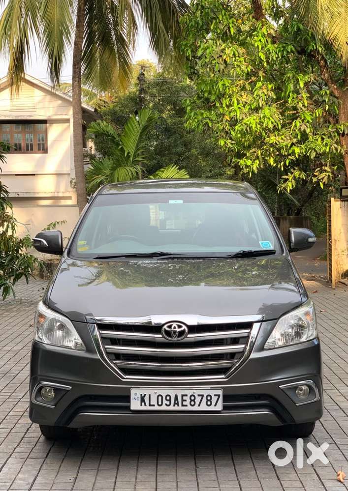 Toyota Innova 2.5 V 7 Str, 2012, Diesel