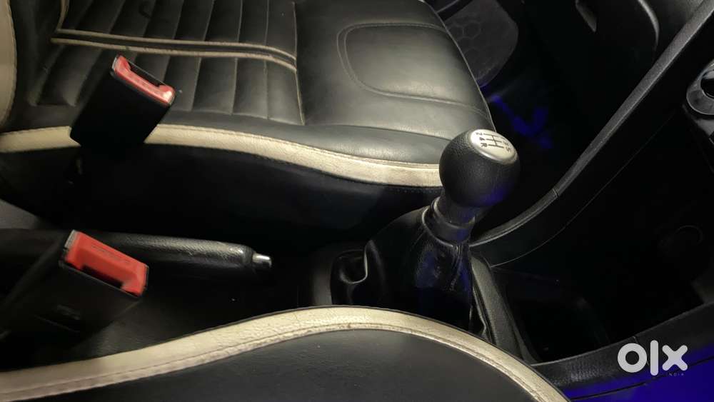 Maruti Suzuki Swift 1.2 Lxi (o), 2016, Cng & Hybrids