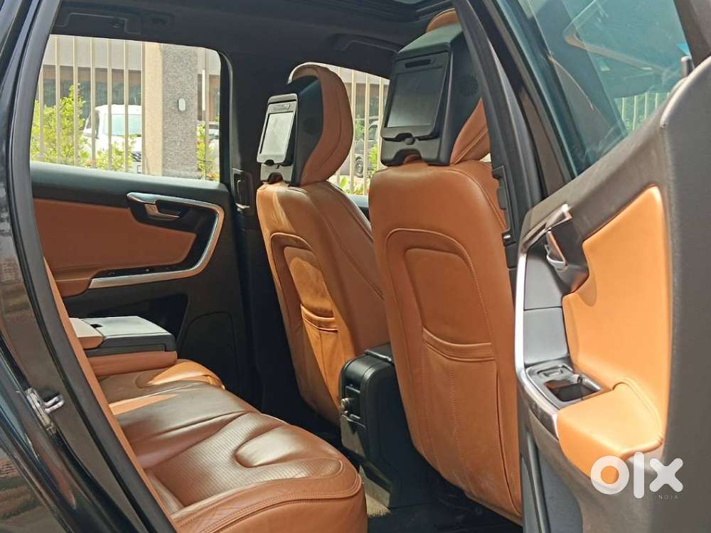 Volvo Xc60 D5 Awd Automatic, 2017, Diesel