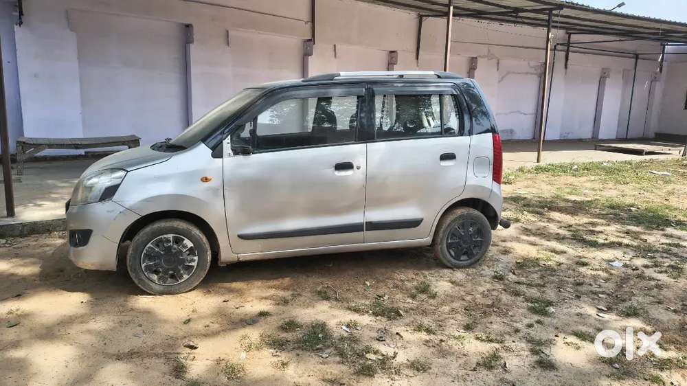 Maruti Suzuki Wagon R Lxi 2011 December Model