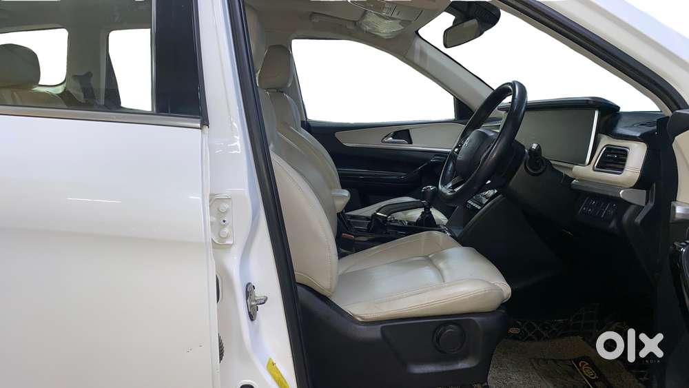 Mahindra Xuv700 2.2 Ax 7 Diesel Mt Str, 2022, Diesel