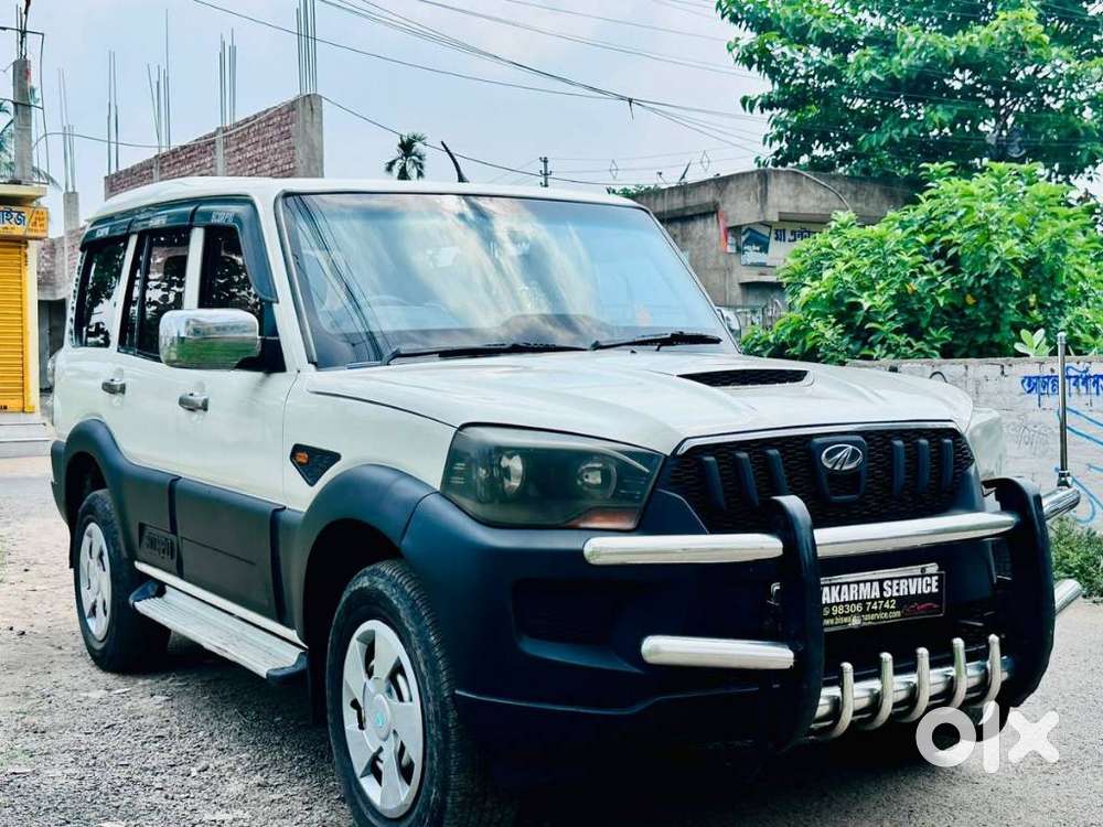 Mahindra Scorpio S4 Plus 9s, 2014, Diesel
