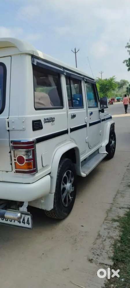 Mahindra Bolero Slx 2013