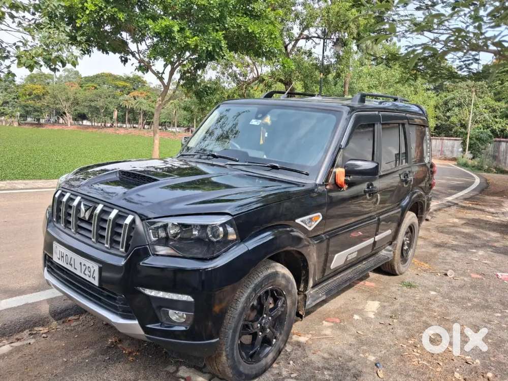 Mahindra Scorpio Classic 2017 Diesel 95000 Km Driven