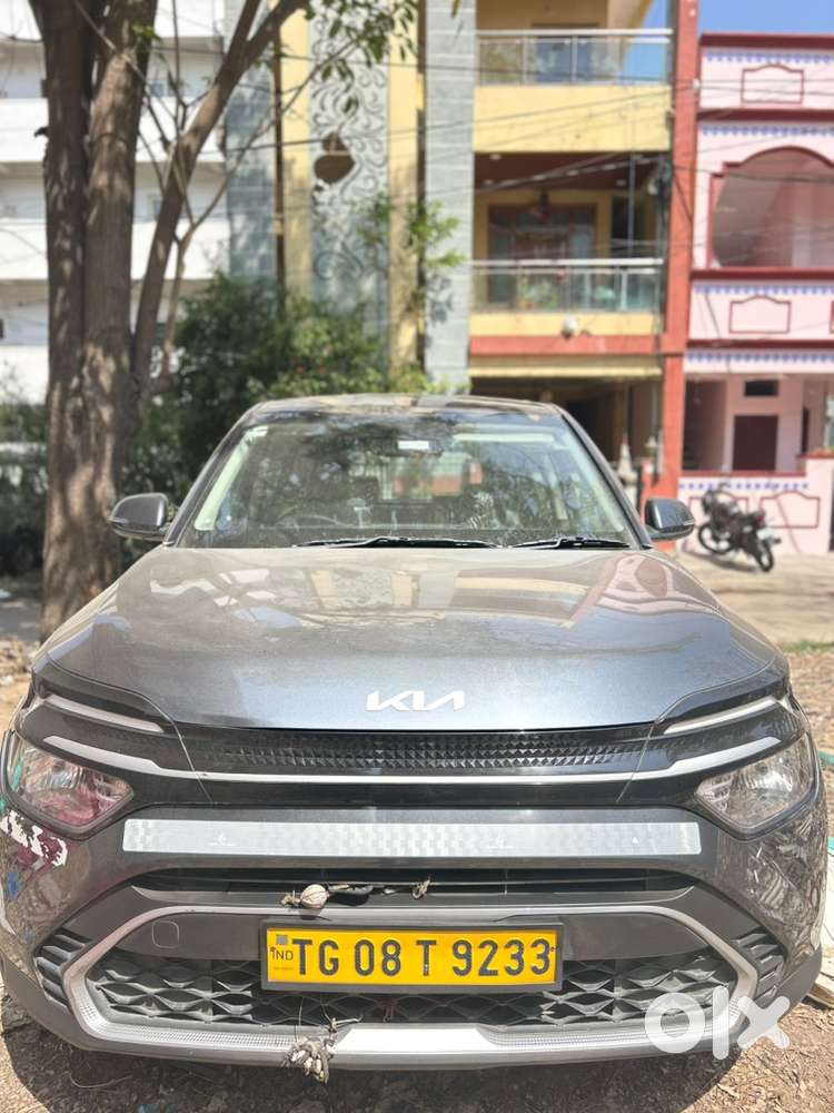 Kia Carens 2025 Variant