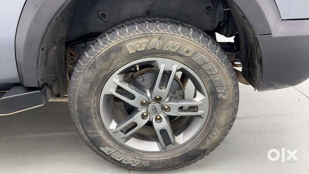 Mahindra Thar 2.0 Lx Hard Top Petrol At 4 Rwd, 2022, Petrol