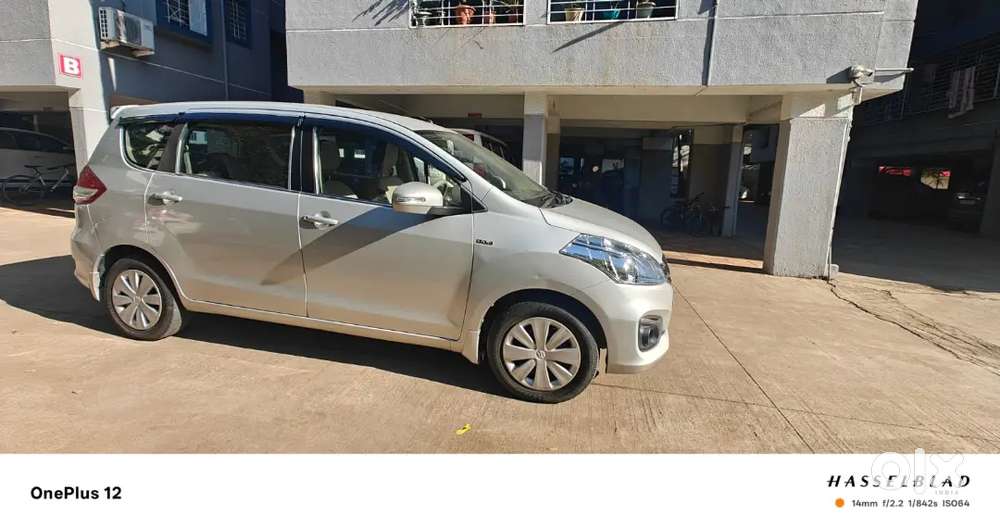 Maruti Suzuki Ertiga 2015 Diesel 182000 Km Driven