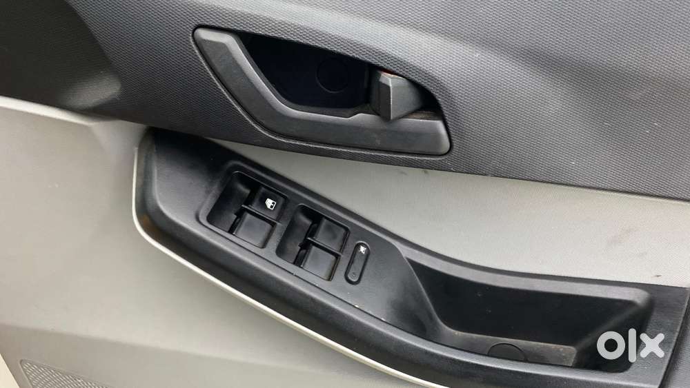 Tata Tiago 1.2 Revotron Xt Cng, 2022, Cng & Hybrids