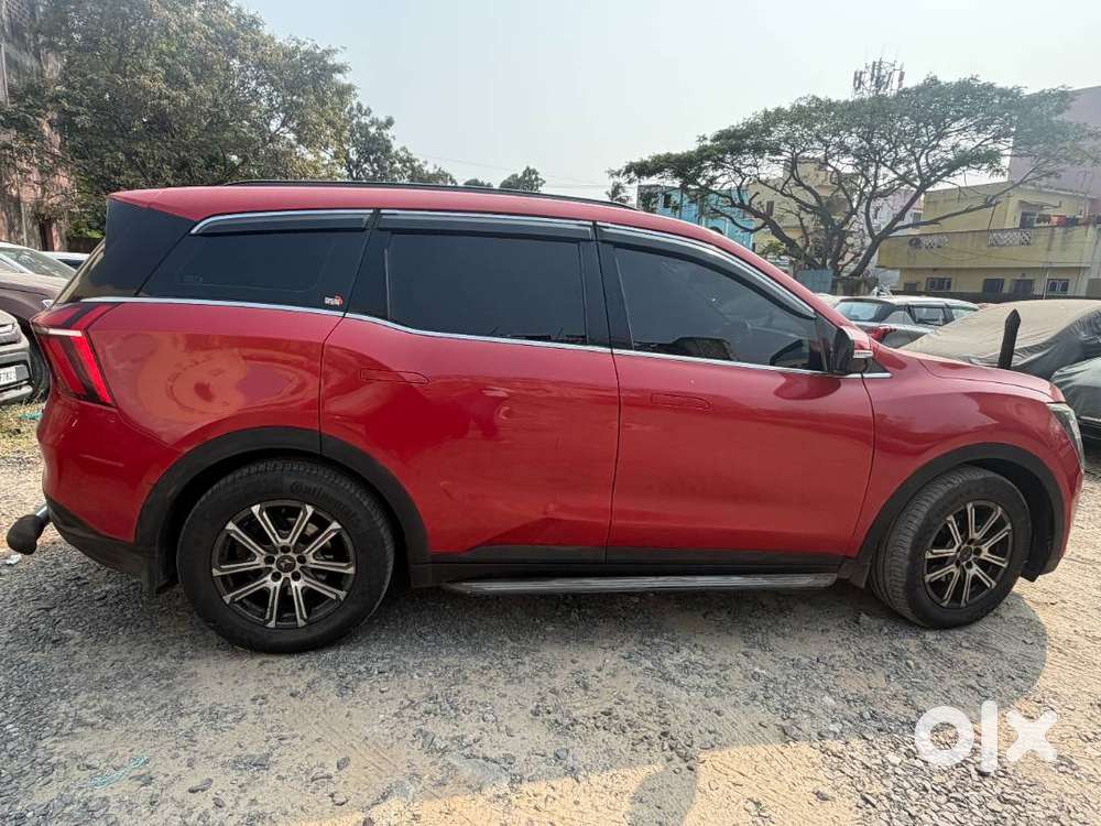 Mahindra Xuv700 2022 Diesel Well Maintained