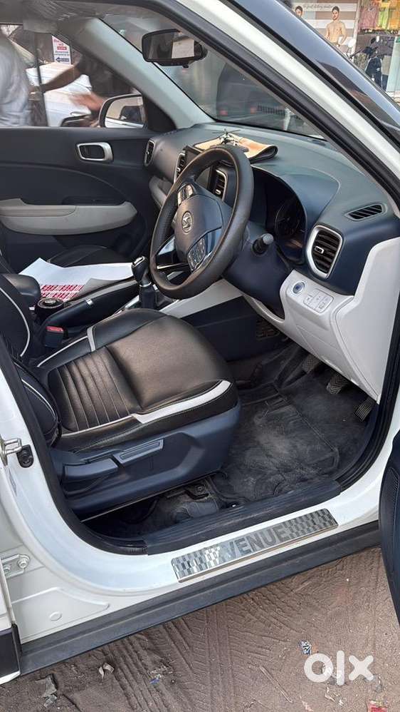 Hyundai Venue 2019 Diesel Well Maintained