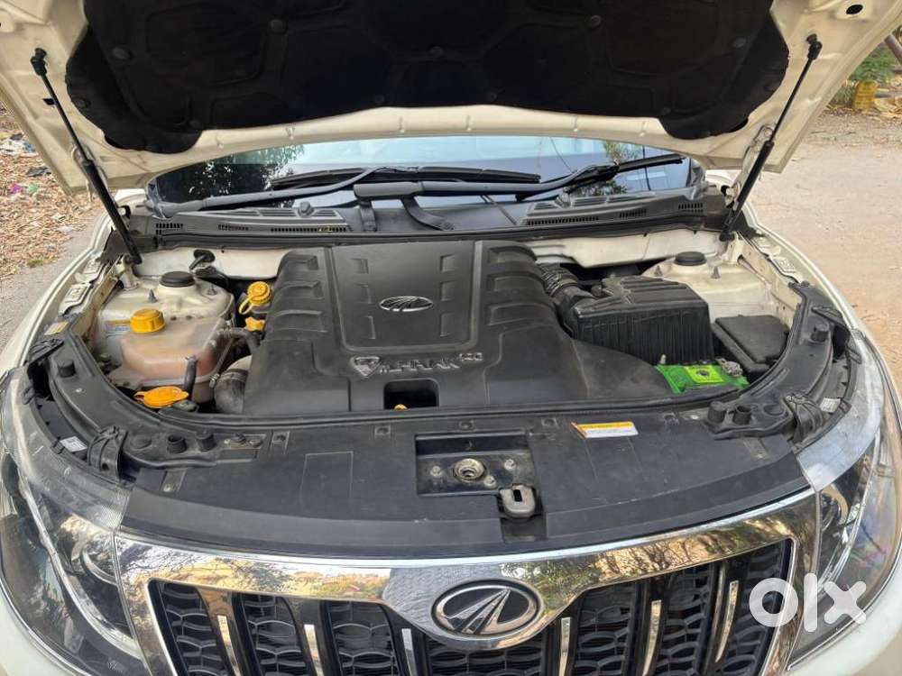 Mahindra Xuv500 At W10 Awd, 2016, Diesel