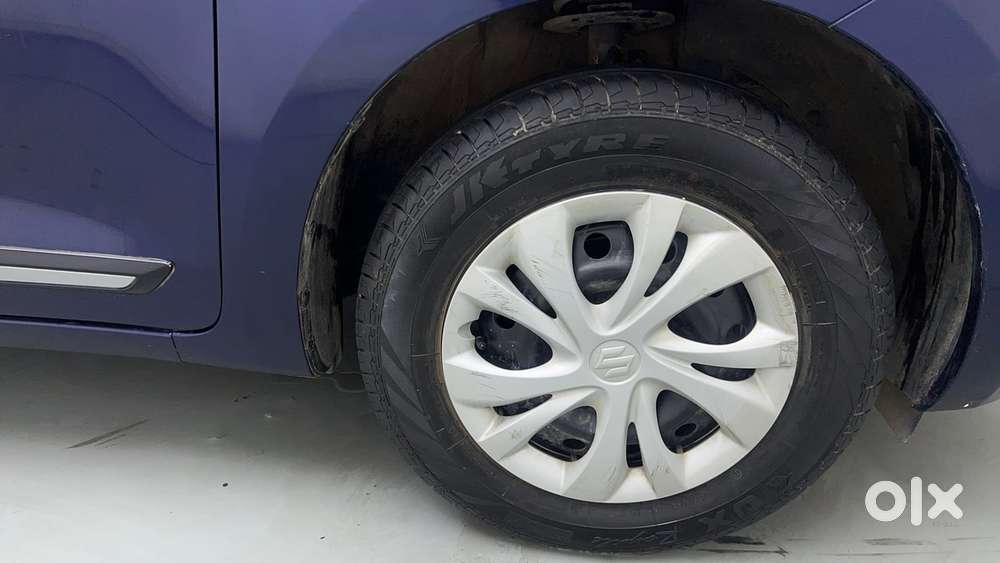 Maruti Suzuki Swift Vvt Vxi, 2022, Petrol