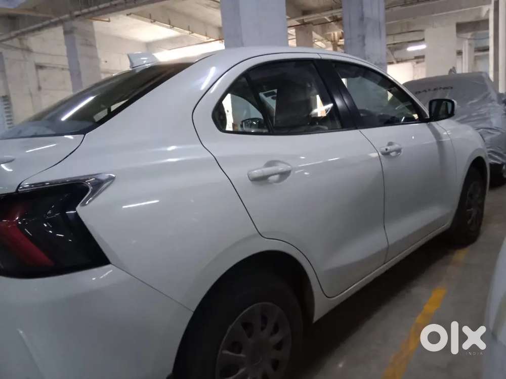 Maruti Suzuki Dzire Vxi 2025
