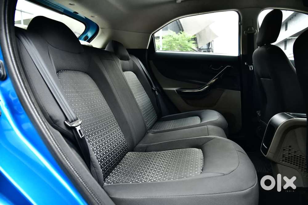 Tata Nexon 1.2 Revotron Xm (s), 2018, Petrol