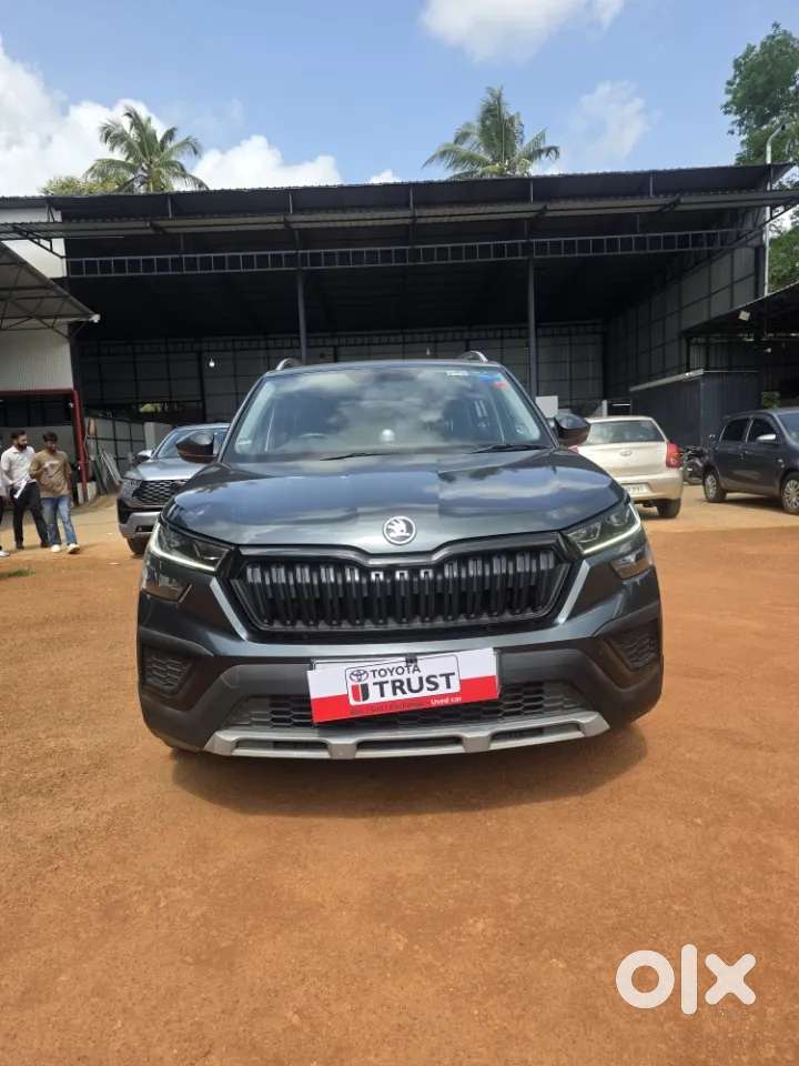 Skoda Kushaq 1.0 Tsi Ambition At, 2023, Petrol