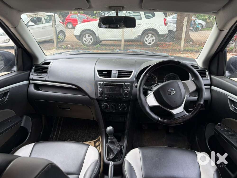 Maruti Suzuki Swift Vxi Optional, 2015, Petrol