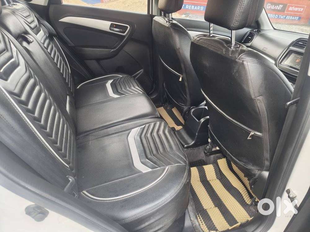 Maruti Suzuki Brezza 1.5 Zxi Plus At Smart Hybrid, 2021, Petrol